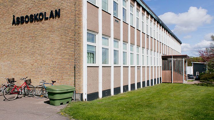 Åsboskolan rivs och nya parkeringsplatser skapas