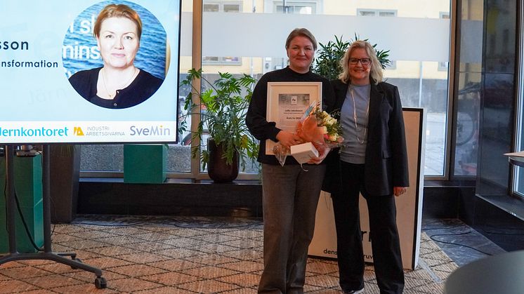Årets Fe, Lotta Jakbosson, SSAB tillsammans med juryns representant Åse Juhlin, LKAB