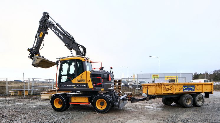 Volvo EWR130E hos Skuttunge Mark & Bygg AB