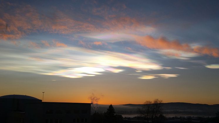 Perlemorskyer sett fra NILU på Kjeller, desember 2014 (arkivfoto)