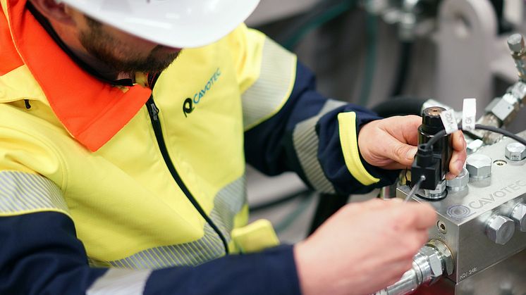 With some 24,000 Cavotec installations worldwide and 85 service experts located close to its customers, Cavotec provides after-sales support around the clock.