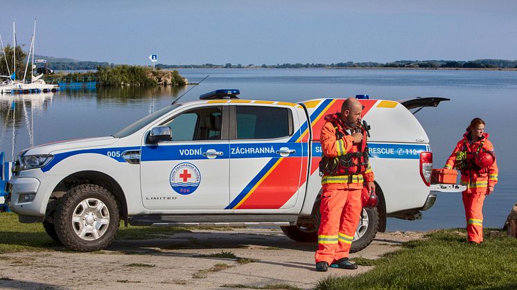 Ford_LifeSavers_Czech_SHOT_01