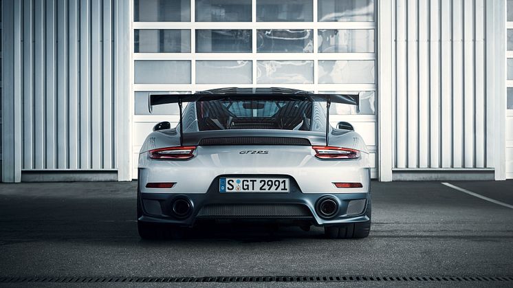 Porsche 911 GT2 RS