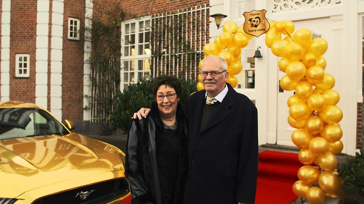 Mustang er med til at skabe minder - Ford ærer guldbryllupspar