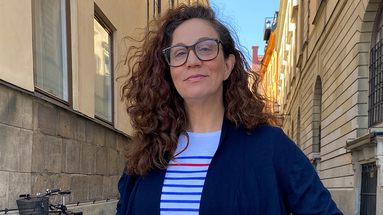 Sylvie stämmer staten för att göra rättegångar i förvaltningsdomstol mer rättvisa