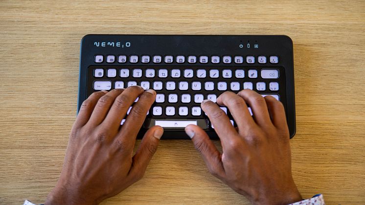 After a successful debut at CES 2019, Nemeio launches its innovative E-paper keyboard that offers infinite customization options, including languages, software preference, and more.