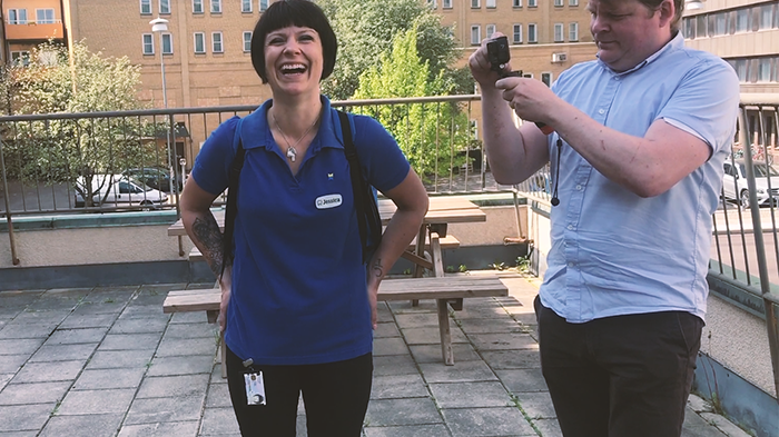Tandhygienisten Jessica är en av personerna du får träffa i Region Dalarnas egenproducerade filmserie "Vi är Region Dalarna".