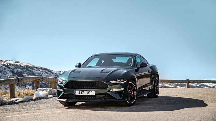 FORD_MUSTANG_BULLITT_11_HR