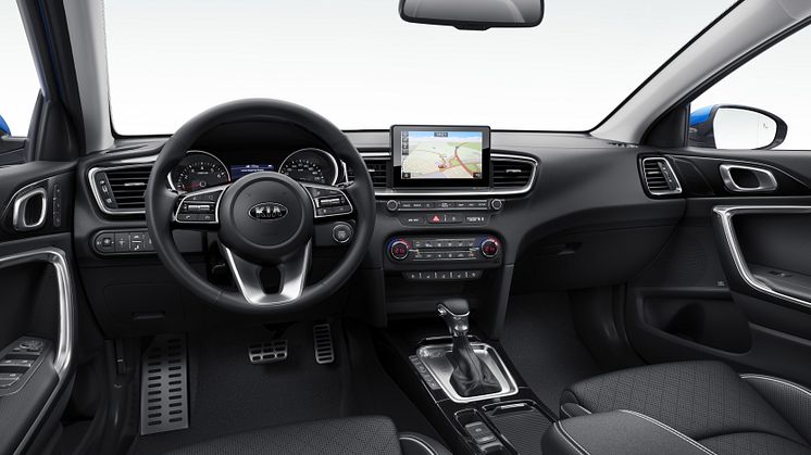 Kia_Ceed_shot_04