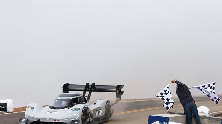 ID. R Pikes Peak