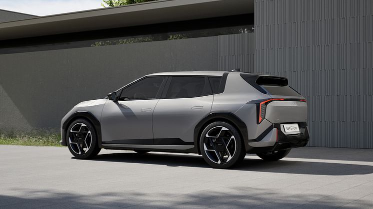 kia-ev4-hatchback-gtl-ext-static-print-3600x2400-1.jpg