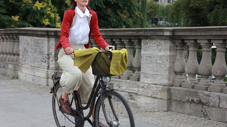 Auto stehen lassen und Fahrrad fahren - das hält fit und spart Ressourcen und CO2