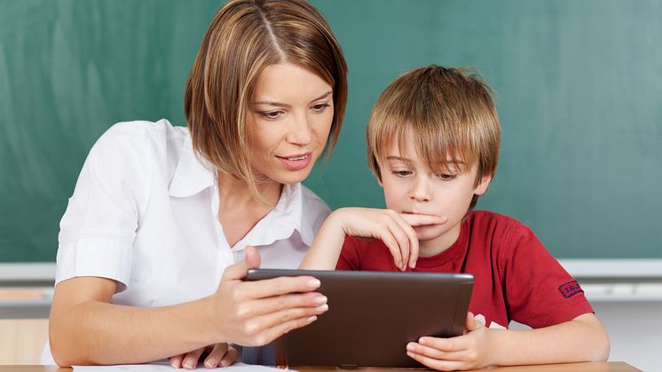 Gratis læseapp rulles ud på danske skoler