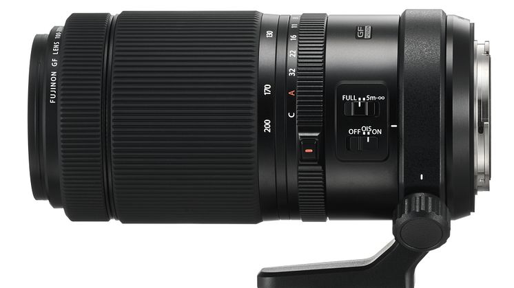 GF100-200mmF5.6 R LM OIS WR 