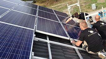 Miljövänlig el med solceller finns på Eskilstuna Energi och Miljö