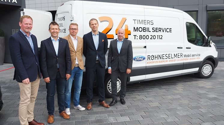 Fra v. Lars Henrik Junker, flåteansv. Ford Norge, Ian Derrick, Servicemarkedsdir. RøhneSelmer, Marius Mortensen, Teknisk Sjef Avis Budget Norge, Fredrik Matheson, Flåtedir. Avis Budget Norge og Ole Grønvold Adm. dir. Avis Budget Skandinavia     