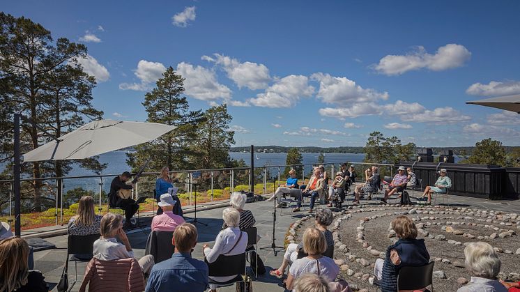 Konsert med Malena Ernman och Jonas Nordberg på Artipelags takterrass söndagen den 13 juni. Foto Hilda Arneback.