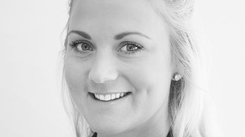 - Att skicka e-post är som att skicka vykort ur ett dataskyddsperspektiv, säger Sofia Bruno. 