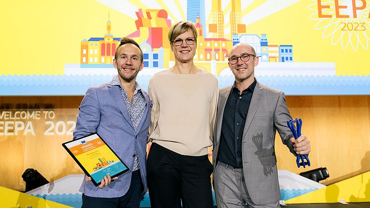 Fr vä: Andreas Kanon, Elisabeth Backteman, Henrik Bucht i Bilbao vid prisutdelningen av European Enterprise Promotion Awards; digital 