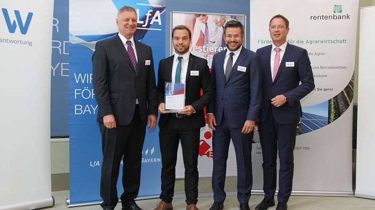 Dr. Hans Schleicher (li.), Tobias Engler (2. v. li.) , Thomas Franz, (3. v. li.),  Albert Gruber (re.).