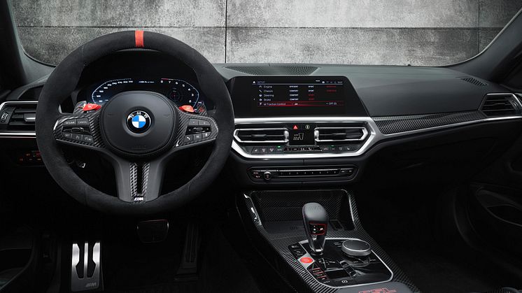 BMW M4 CSL