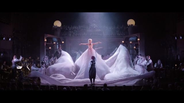 Hoffmanns äventyr trailer
