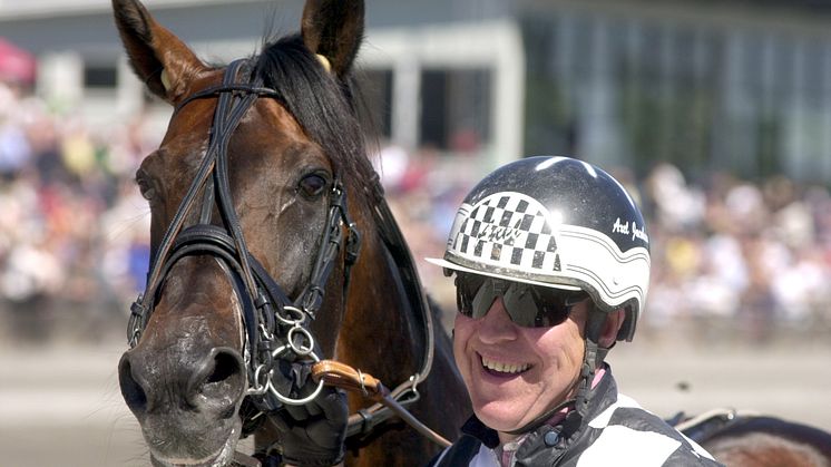 Axel Jacobsen tillsammans med Frisky Frazer