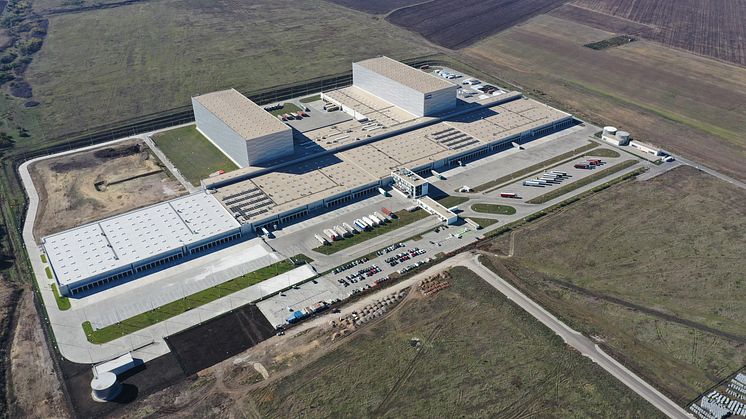 Логистична зона 4 на ДЦБ JYSK стартира работа и увеличава капацитета на базата с 30%