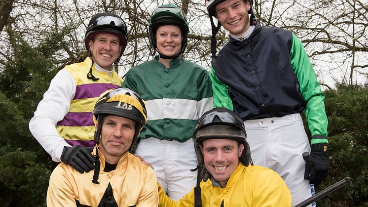 Ridskolan Strömsholm och Svenskt Grand National: Jockey & Show jumping challenge