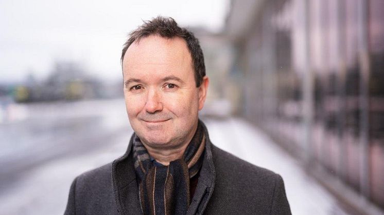 For et sykehjem eller andre institusjoner kan det handle om liv eller helse hvis man rammes av et langvarig strømbrudd, eller får problemer med mat- eller vannforsyning, sier leder i Kost- og ernæringsforbundet, Arnt R. Steffensen. 