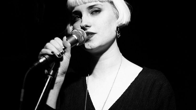Molly Nilsson: Svensk synthpop-kunstner med international opmærksomhed til VEGA