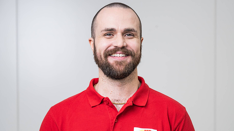 Foto Peter Roos, Bilglastekniker på Carglass® Uppsala Librobäck. .png