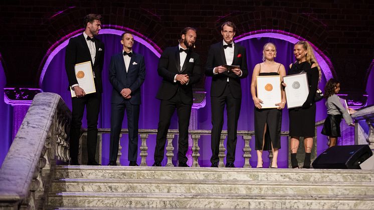 Anton Fast, Simon Geldner, Sebastian Salomonsson,  Gustaf Brandberg, Ida Norström, Petronella Gustafsson. Photo: Evan Pantiel