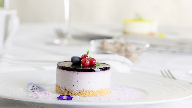 Blåbärscheesecake beskuren.jpg
