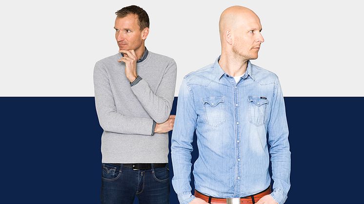 Jonas Abrahamsson, i bakgrunden, driver Gjuteriteknik tillsammans med sin bror Peter Abrahamsson.