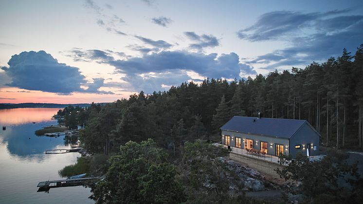Möte mellan skog och hav - Villa Frösö i Västervik. Trivselhus AB.