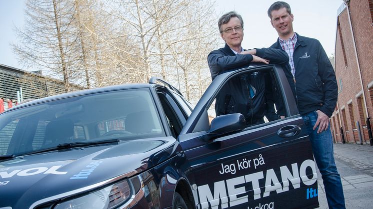 Luleå-Stockholm med skogen i tanken, Rikard Gebart, professor vid Luleå tekniska universitet och Fredrik Granberg, forskare vid Luleå tekniska universitet