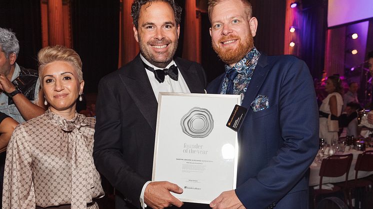 Martin Lidgard and Richard Sandström, founders of Web Manuals International, received the Growth Rings in Silver for the global award Founder of the Year category Medium Size Companies at the Founders Awards Gala held at Nalen in Stockholm on Septemb