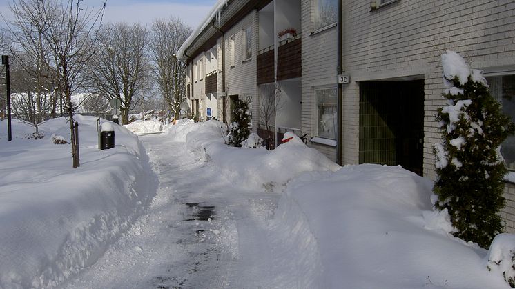 Kv Giggen med adress Tryggarpsbacken. Ett av Finnvedsbostäders bostadsområden.