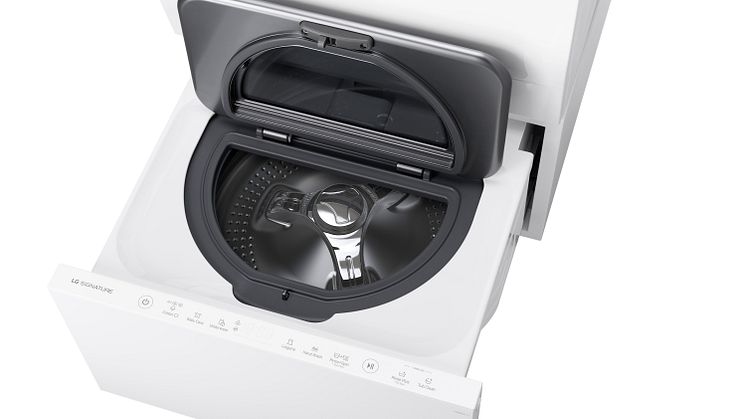 LG_SIGNATURE_LSWD100W__Top Right Open
