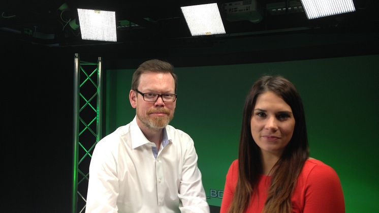 Mattias Elander Forsgren och Rosanna Bhanji, Aktuellt om Hus.
