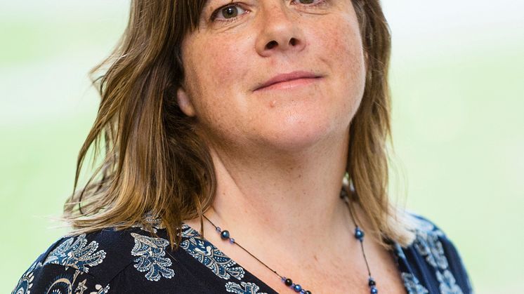 Hon låter små barn med cancer komma till tals