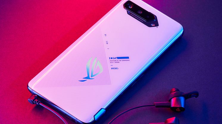 ROG_Phone_5_White.jpg