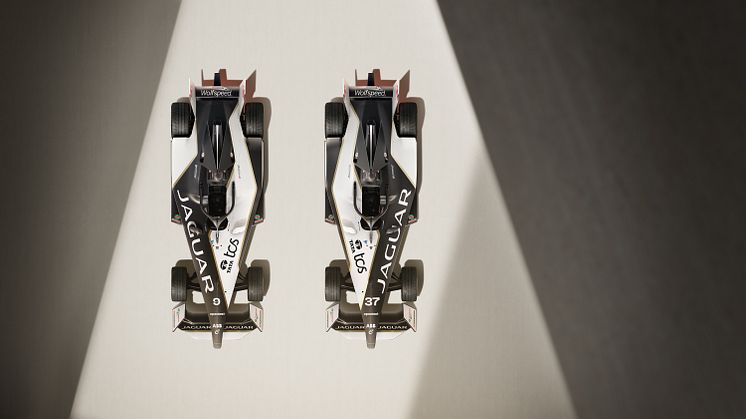 Jaguar I-TYPE 6