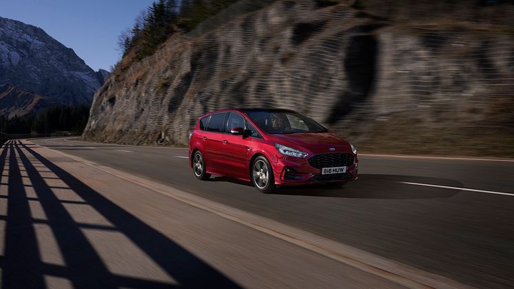 Ford S-MAX Galaxy Hybrid 2021