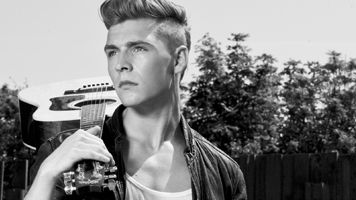 Christopher udgiver titel-single