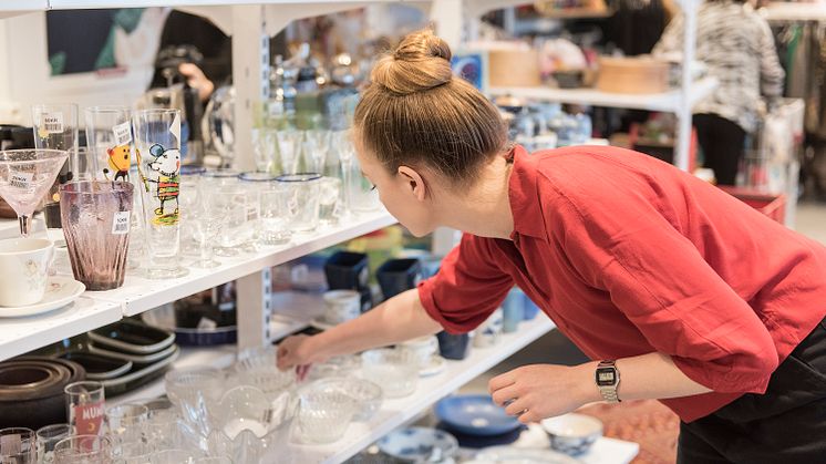 Glas på Myrorna i Täby