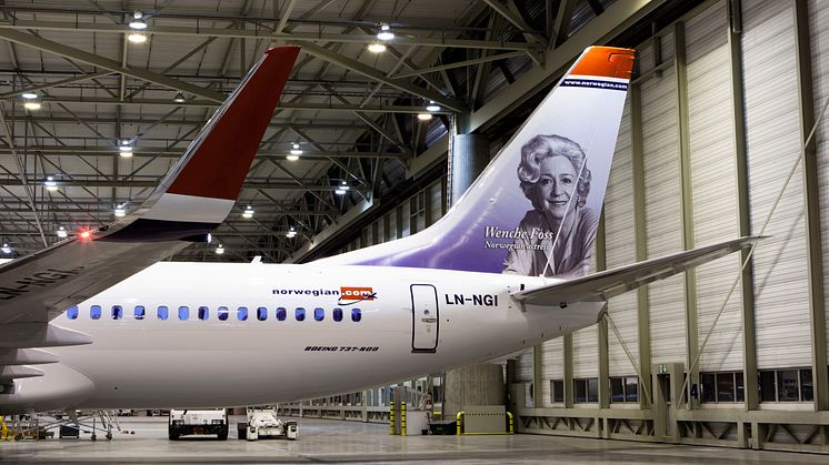 Wenche Foss pryder Norwegians nyeste fly