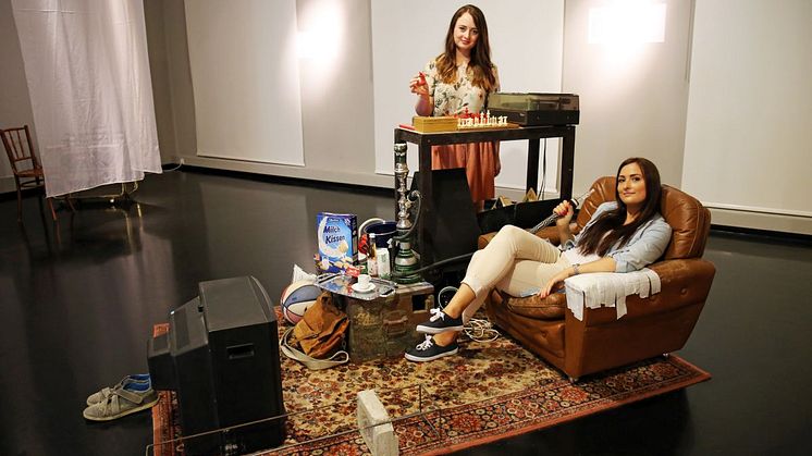 Begehbare Installation "Zuhause" von Manaf Halbouni 