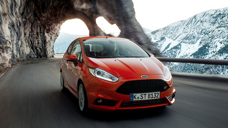 Ford Fiesta ST voitti 22 palkintoa ensimmäisen myyntivuotensa aikana 